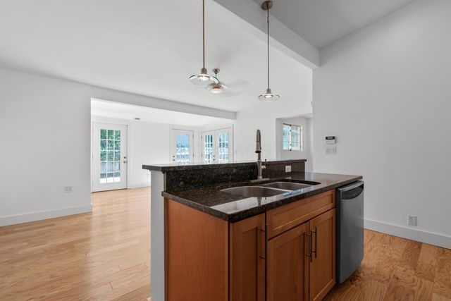 320 E Columbus Street, Columbus, OH 43206