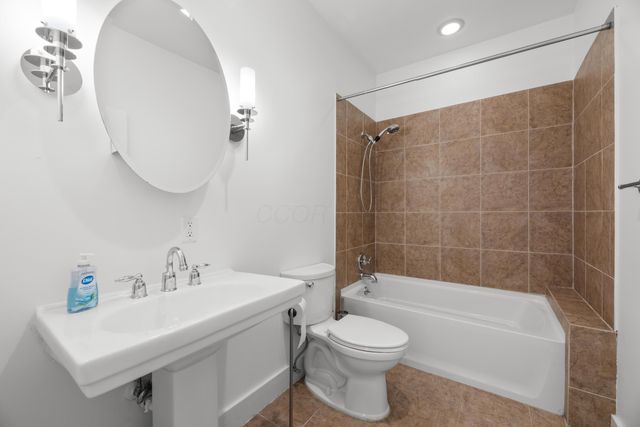 320 E Columbus Street, Columbus, OH 43206