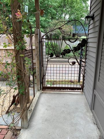 320 E Columbus Street, Columbus, OH 43206