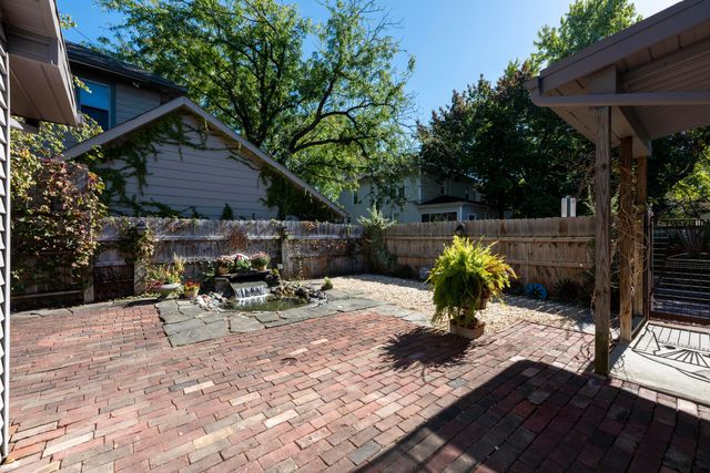 320 E Columbus Street, Columbus, OH 43206