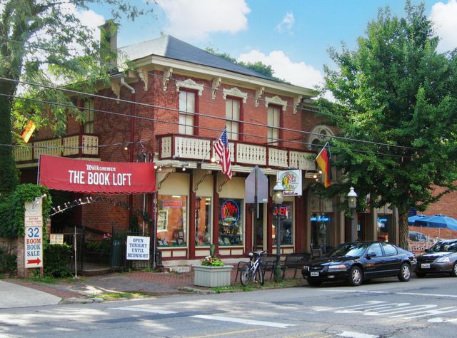 320 E Columbus Street, Columbus, OH 43206