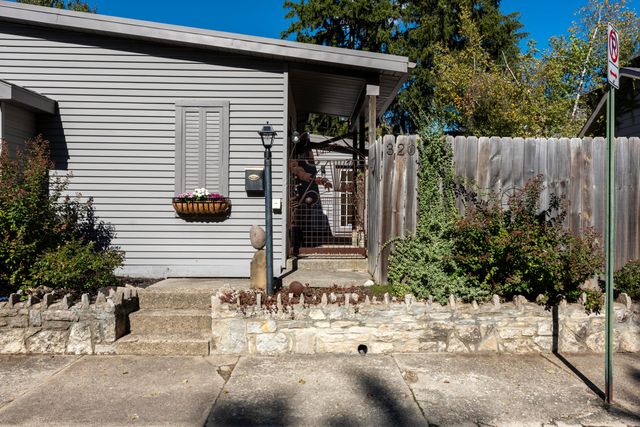 320 E Columbus Street, Columbus, OH 43206