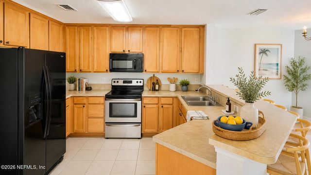 6700 BOWDEN Road 104, Jacksonville, FL 32216