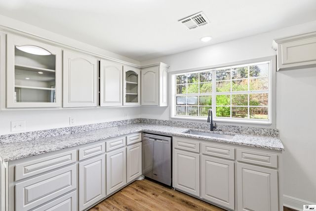 811 LAKE LOOP ROAD, Downsville, LA 71234