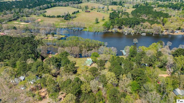 811 LAKE LOOP ROAD, Downsville, LA 71234