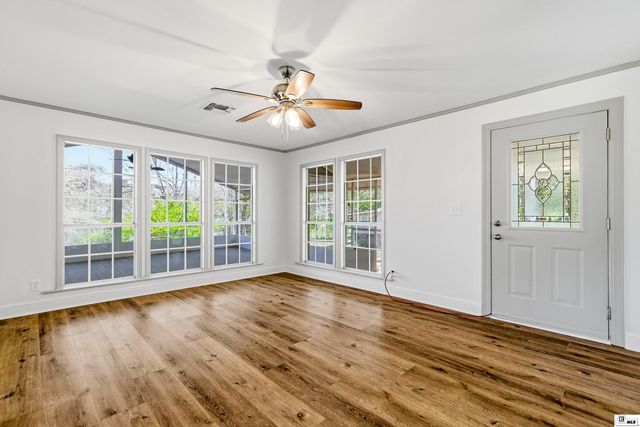 811 LAKE LOOP ROAD, Downsville, LA 71234