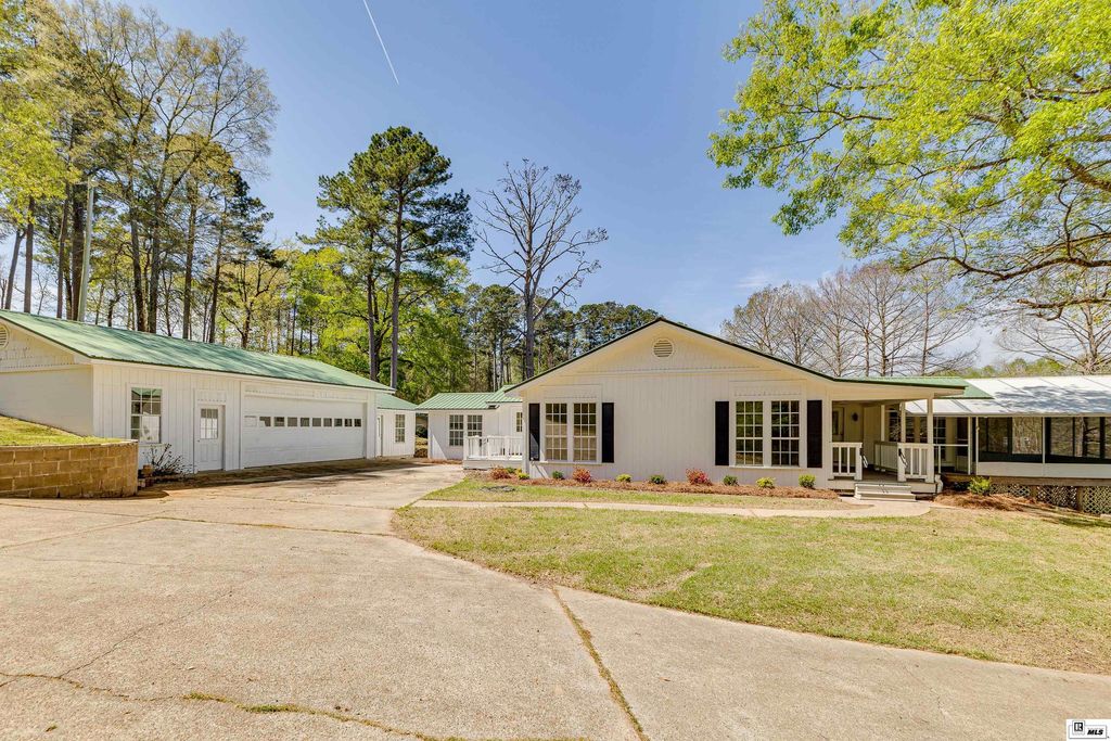 811 LAKE LOOP ROAD, Downsville, LA 71234