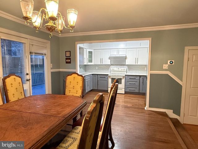 171 BARLEY SHEAF DR, Norristown, PA 19403