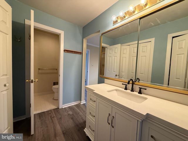 171 BARLEY SHEAF DR, Norristown, PA 19403