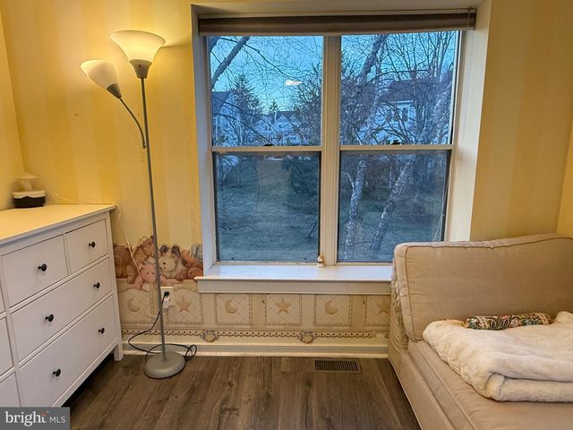 171 BARLEY SHEAF DR, Norristown, PA 19403