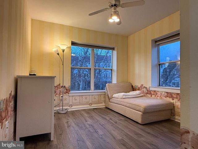 171 BARLEY SHEAF DR, Norristown, PA 19403