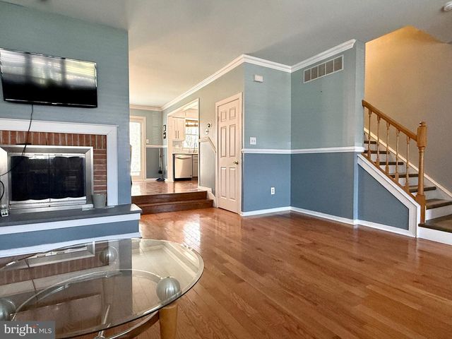 171 BARLEY SHEAF DR, Norristown, PA 19403