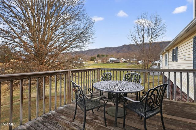 347 Deel Street, Lebanon, VA 24266