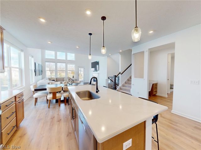 8215 Mustang Lane, Mentor, OH 44060