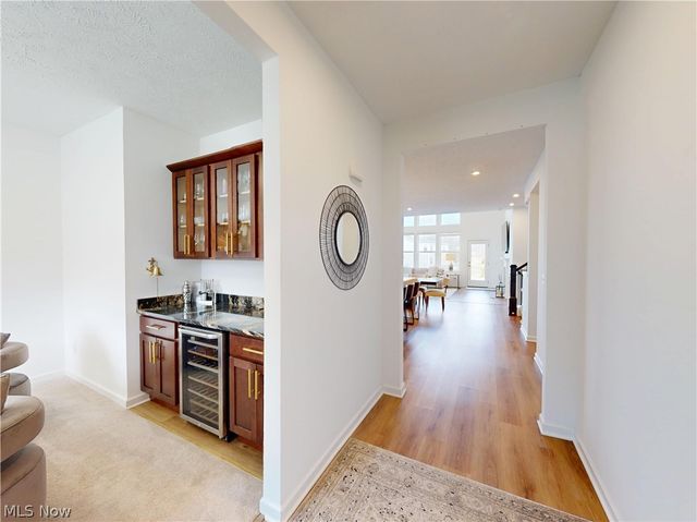 8215 Mustang Lane, Mentor, OH 44060