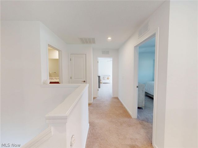 8215 Mustang Lane, Mentor, OH 44060