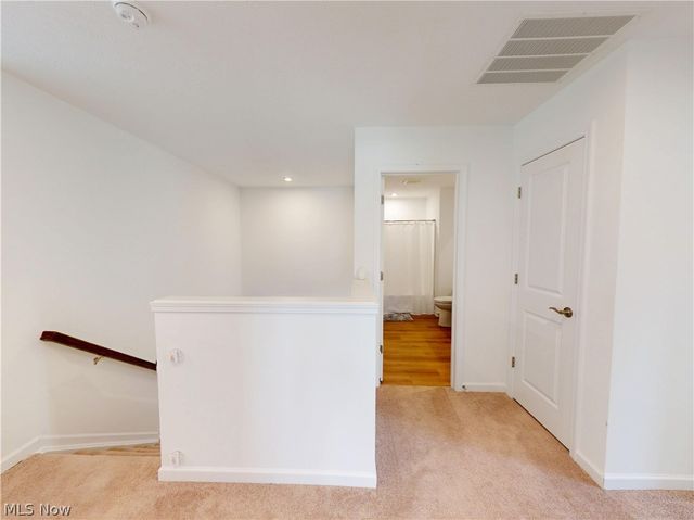 8215 Mustang Lane, Mentor, OH 44060