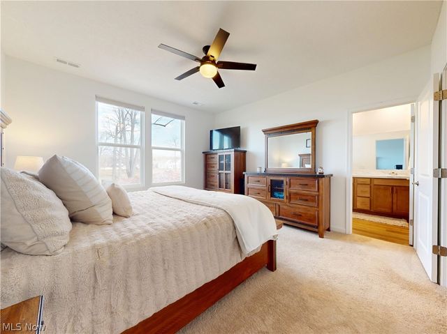 8215 Mustang Lane, Mentor, OH 44060