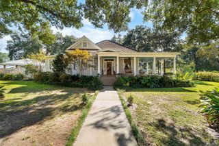 3709 Church St, Slaughter, LA 70777