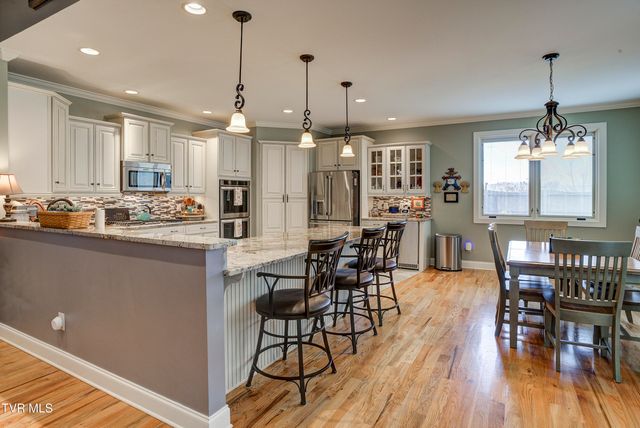 275 Galway Court, Johnson City, TN 37615