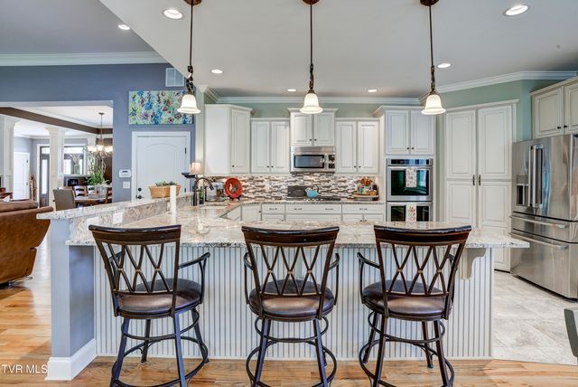 275 Galway Court, Johnson City, TN 37615