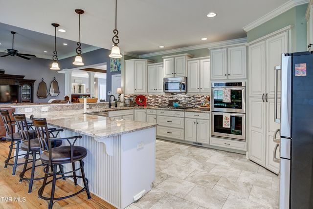 275 Galway Court, Johnson City, TN 37615