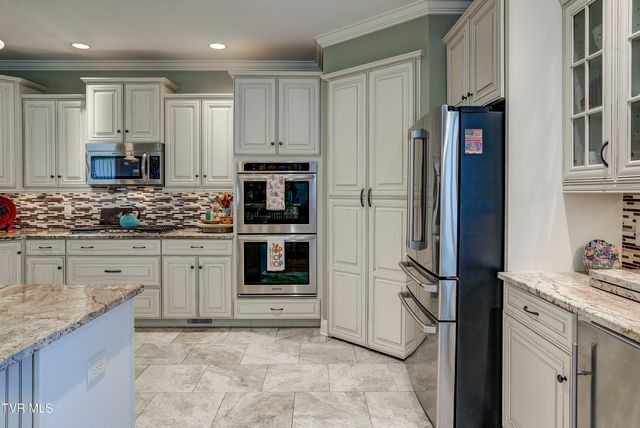 275 Galway Court, Johnson City, TN 37615