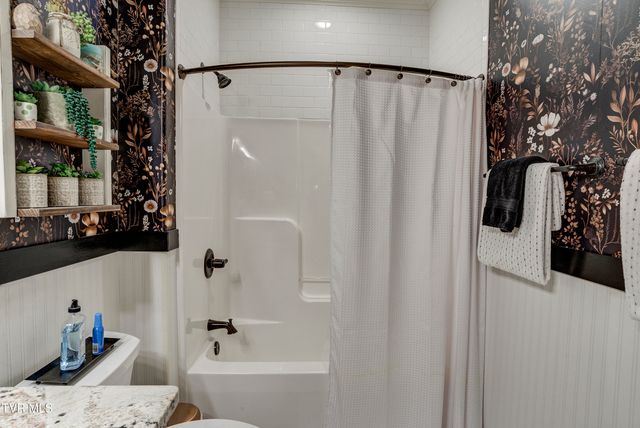 275 Galway Court, Johnson City, TN 37615