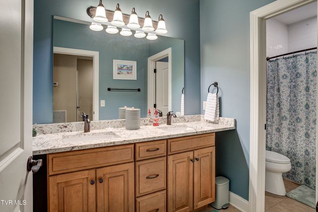 275 Galway Court, Johnson City, TN 37615