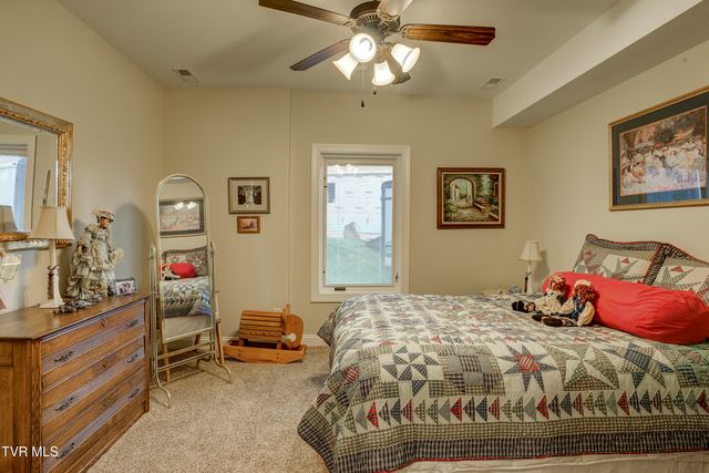 275 Galway Court, Johnson City, TN 37615