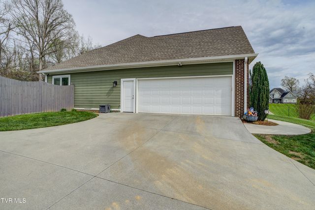 275 Galway Court, Johnson City, TN 37615