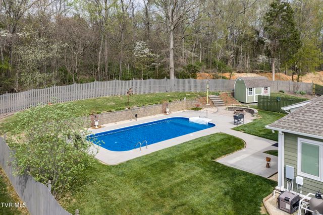 275 Galway Court, Johnson City, TN 37615