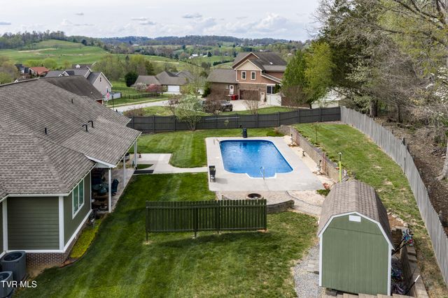 275 Galway Court, Johnson City, TN 37615
