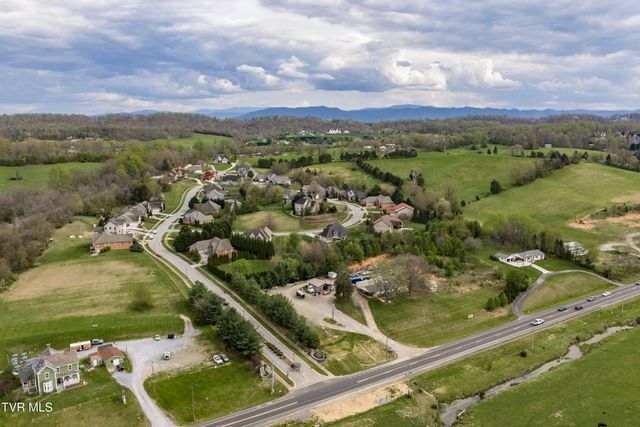 275 Galway Court, Johnson City, TN 37615
