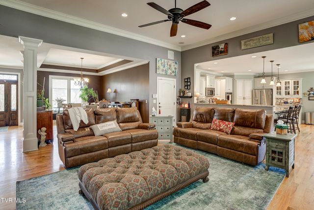 275 Galway Court, Johnson City, TN 37615