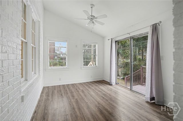 25 Washington Avenue, Savannah, GA 31405