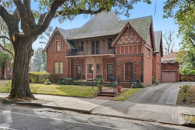 25 Washington Avenue, Savannah, GA 31405