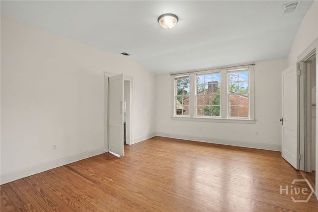 25 Washington Avenue, Savannah, GA 31405