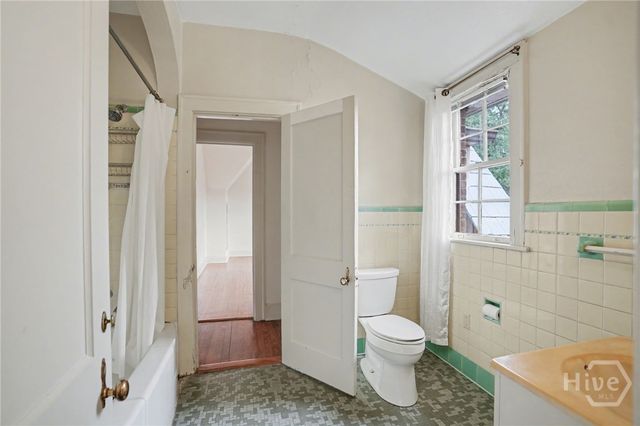 25 Washington Avenue, Savannah, GA 31405