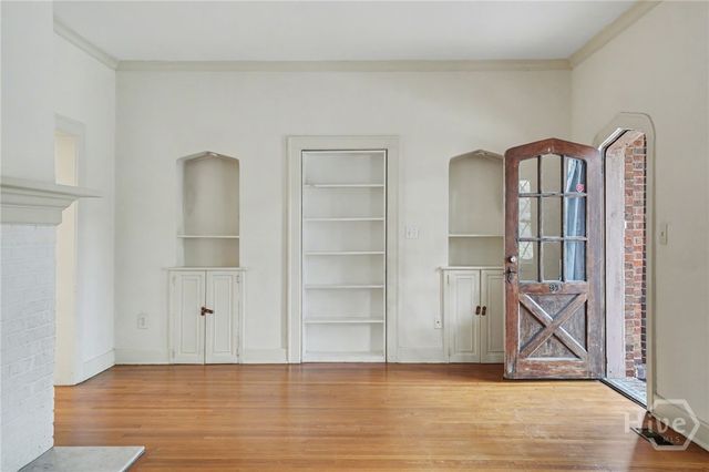 25 Washington Avenue, Savannah, GA 31405