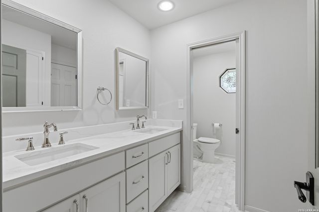 1715 Doe Crest, San Antonio, TX 78248