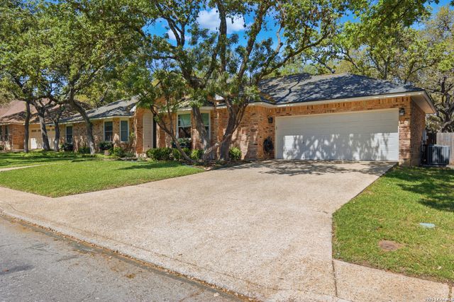 1715 Doe Crest, San Antonio, TX 78248