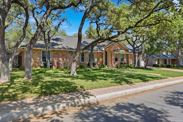 1715 Doe Crest, San Antonio, TX 78248