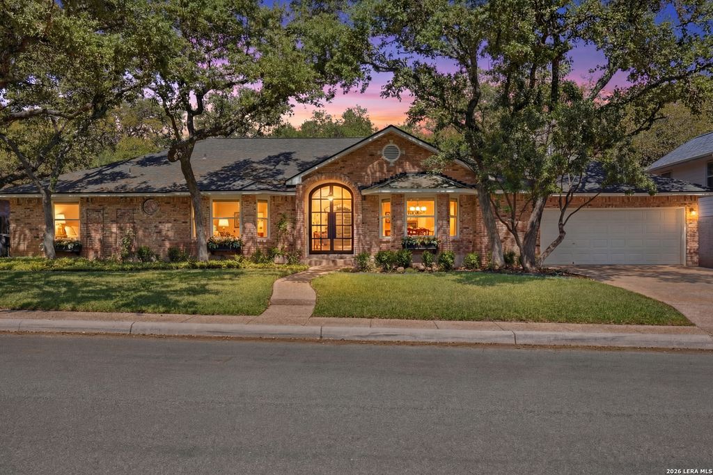1715 Doe Crest, San Antonio, TX 78248