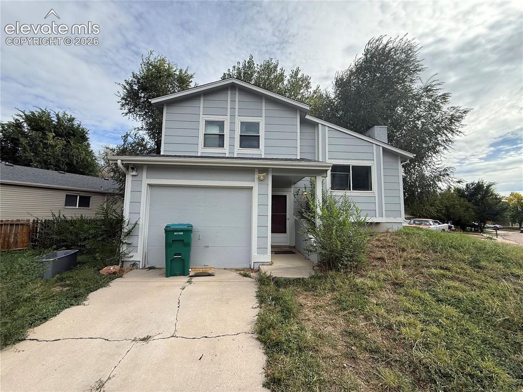 558 Blossom Field Road, Fountain, CO 80817 — exterior