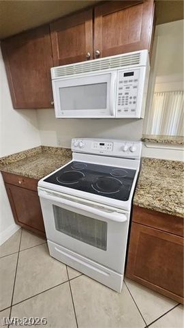 4200 South Valley View Boulevard 1019, Las Vegas, NV 89103
