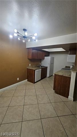 4200 South Valley View Boulevard 1019, Las Vegas, NV 89103