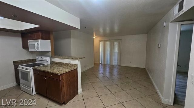 4200 South Valley View Boulevard 1019, Las Vegas, NV 89103