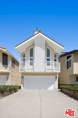 109 Los Robles Street, Oxnard, CA 93035