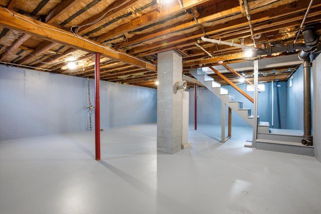 101 Union Street, Manchester, NH 03103